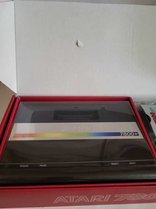Atari 7800+ Mini and Paddles
