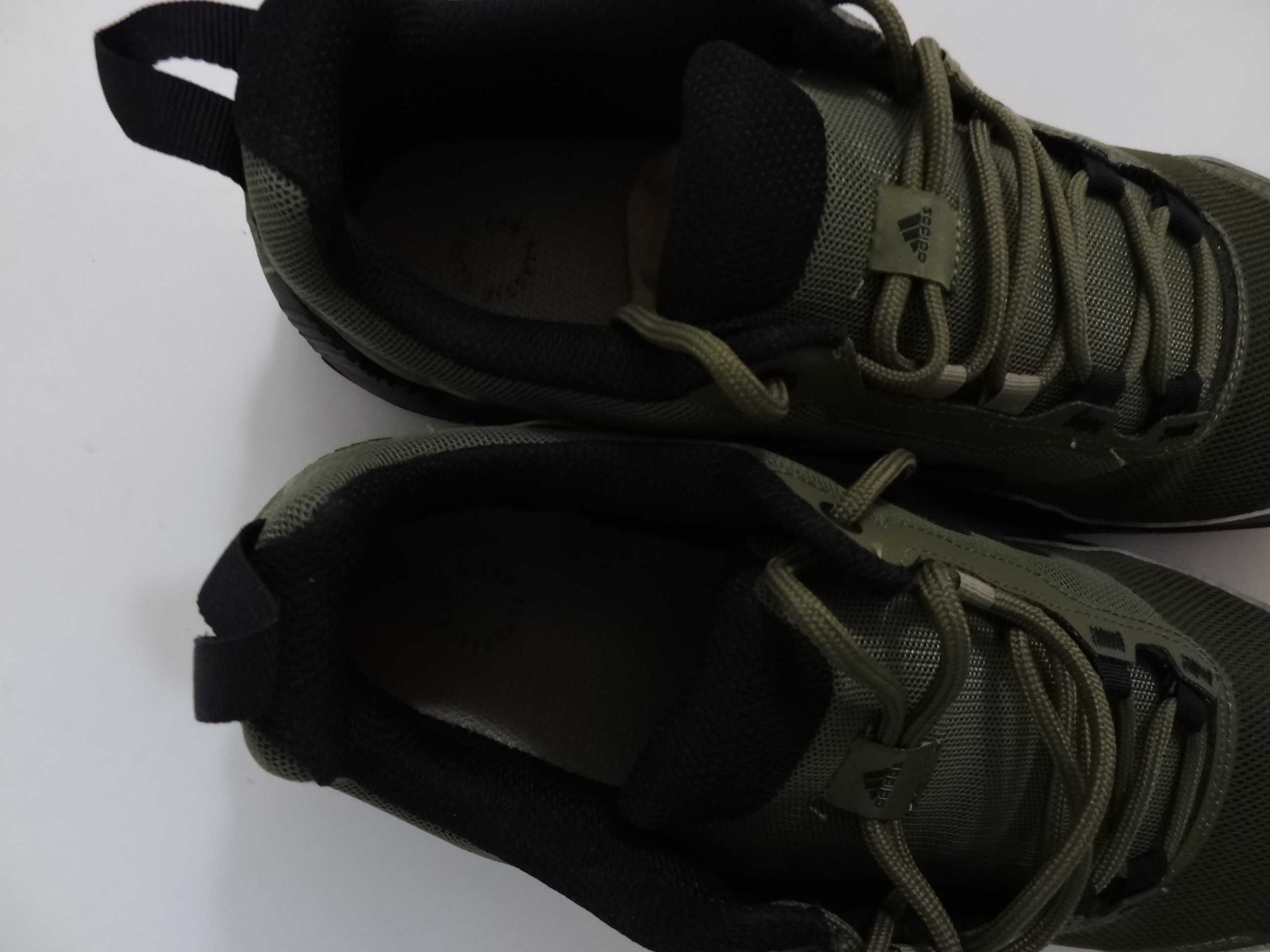 Adidas Terrex Traxion,размер 44,нови,оригинални,мъжки обувки.