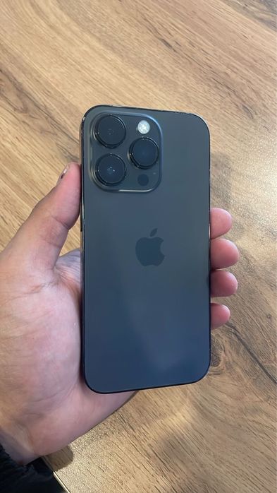 Айфон 14 про  в идеальном сосстоянии