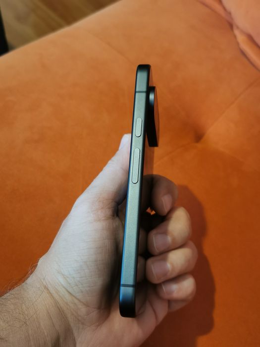 Google Pixel 10 impecabil cu 2900 ron