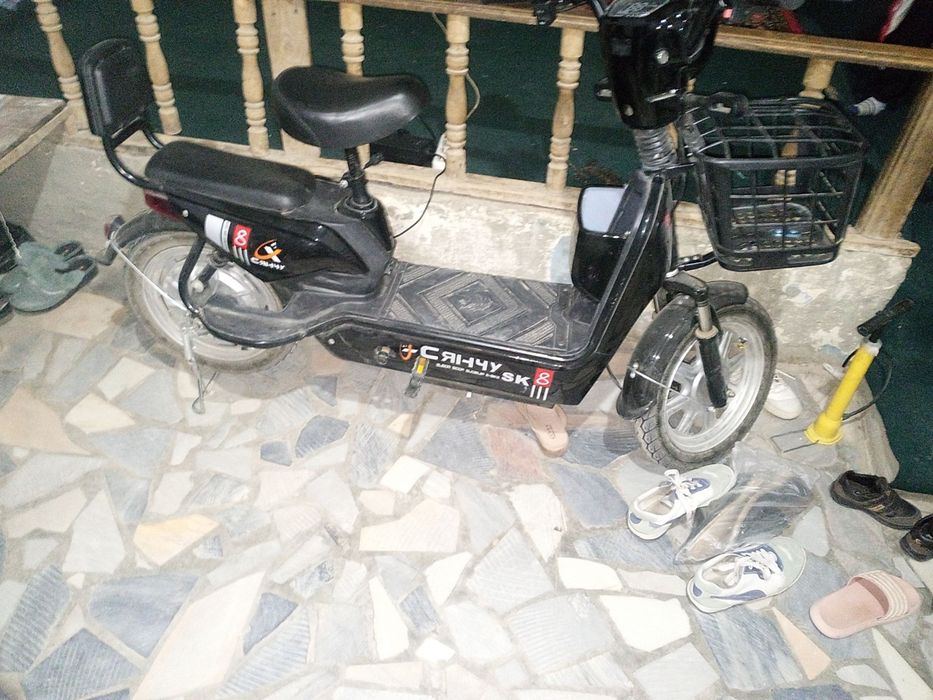 Скутер сатылады жагдайы жаза таза коп журмеген