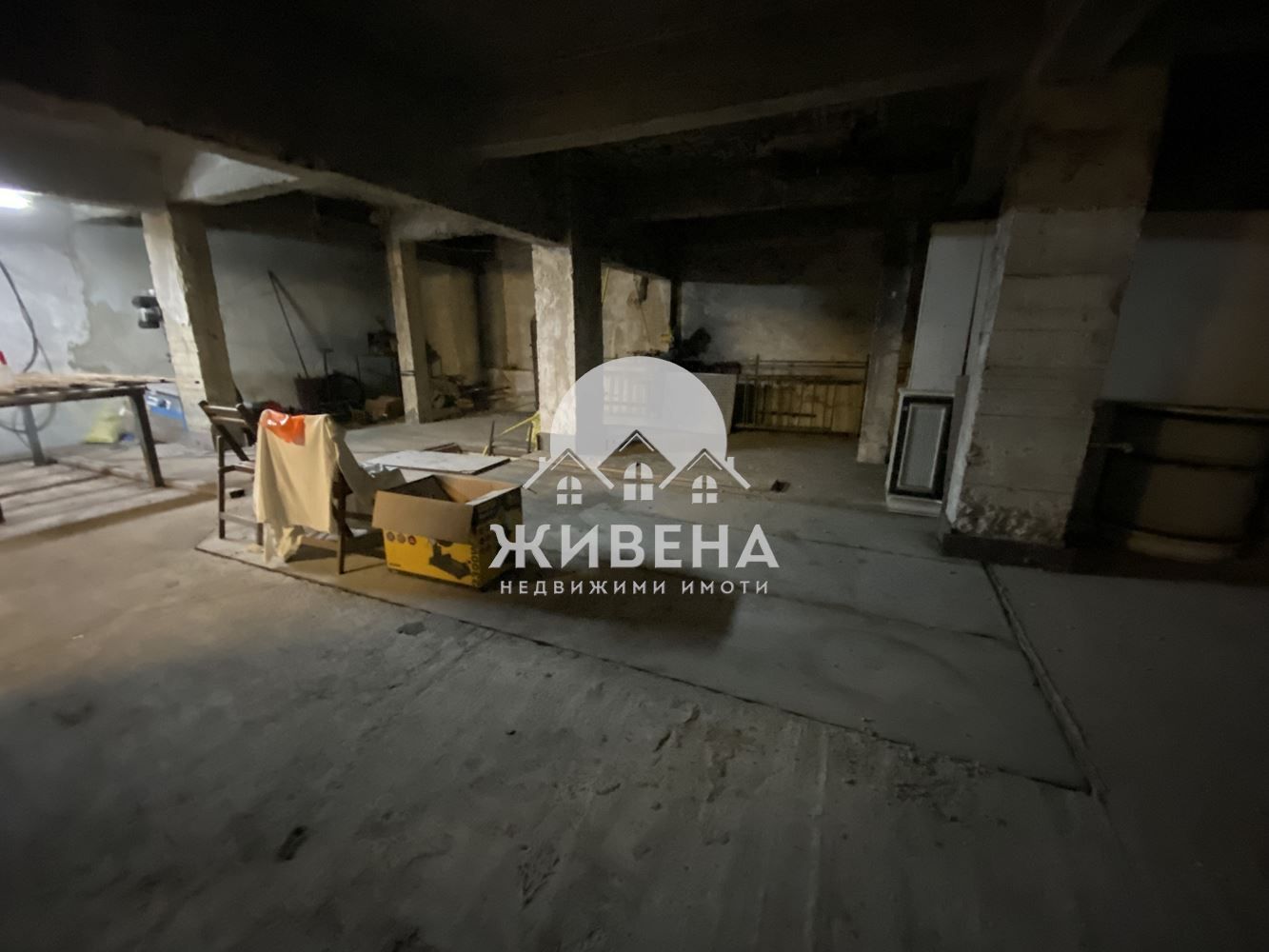 Заведение в центъра на Варна - 296 кв.м, бул. Владислав Варненчик