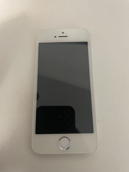 Iphone 5s placa defecta, baterie noua