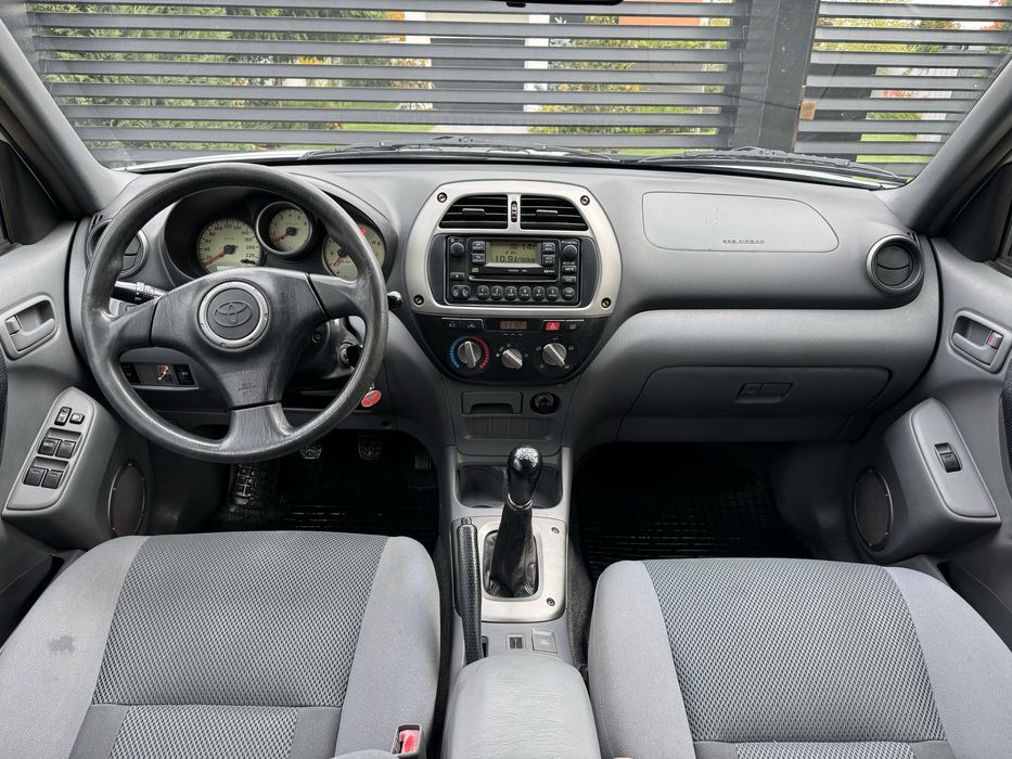 Toyota Rav 4/  2.0 i 150CP 4x4 Autoblocant•Suprainaltata•Ac•Variante