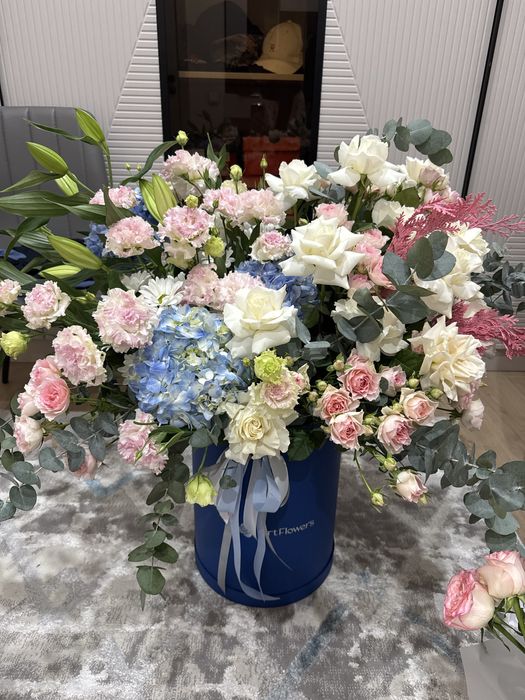 срочно продам  цветы