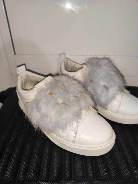 Adidași 35 lei mărimea 37