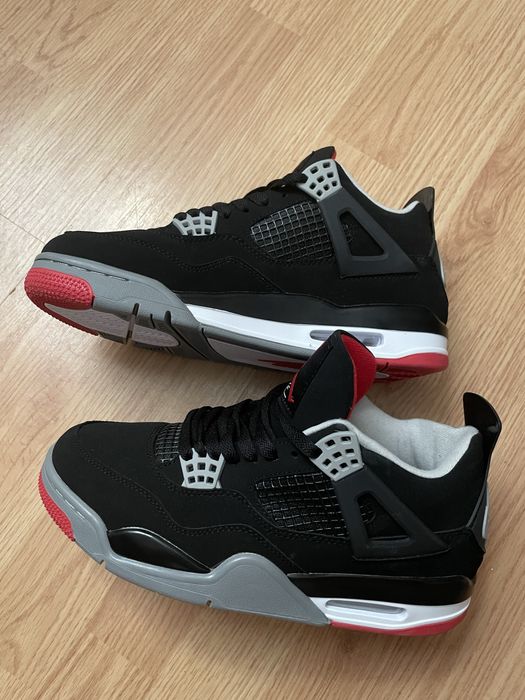 Jordan 4 retro bred