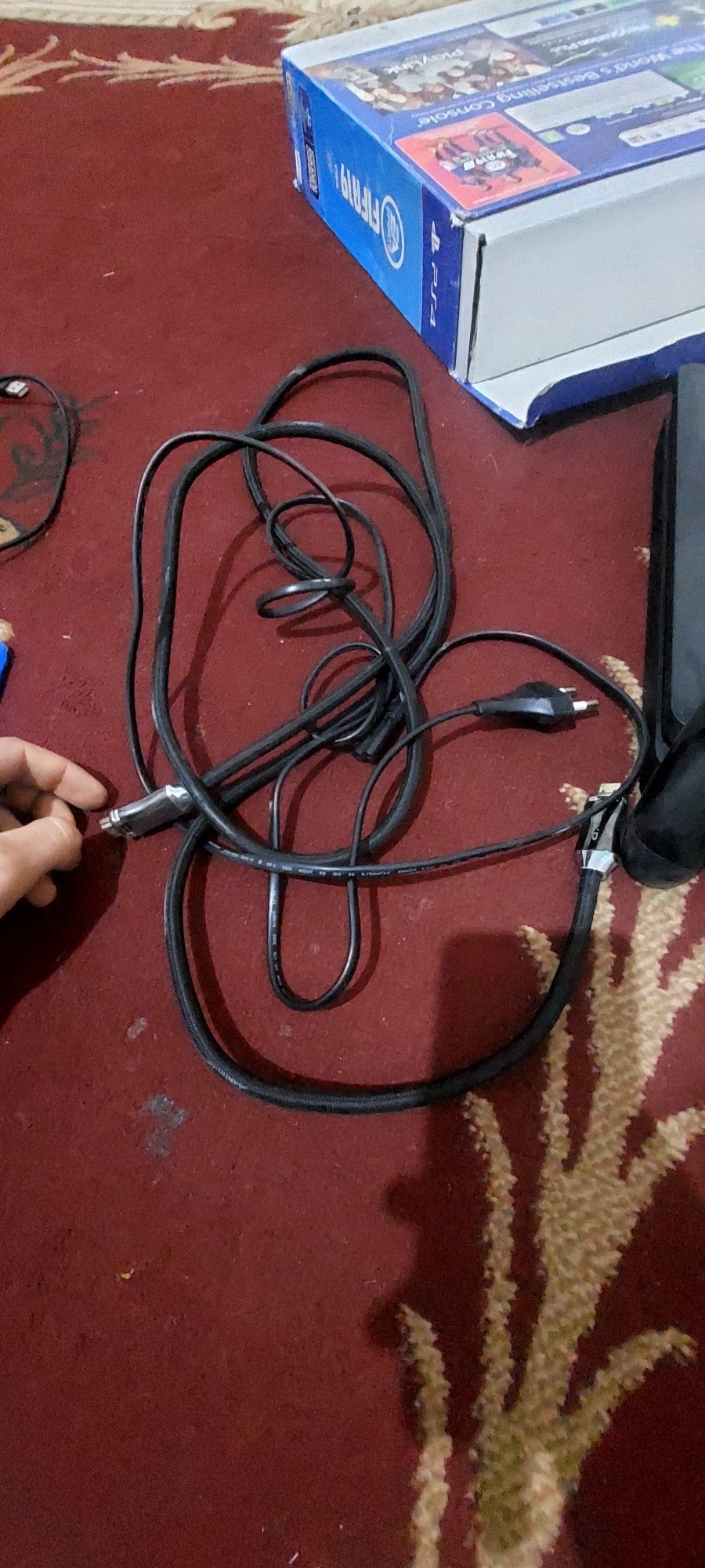 Sony Play station bor yangi