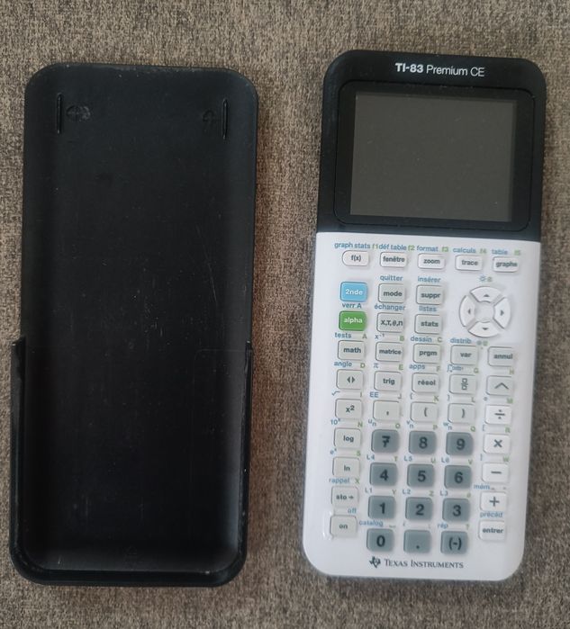 Графичен научен калкулатор Texas instruments TI-83 Premium CE