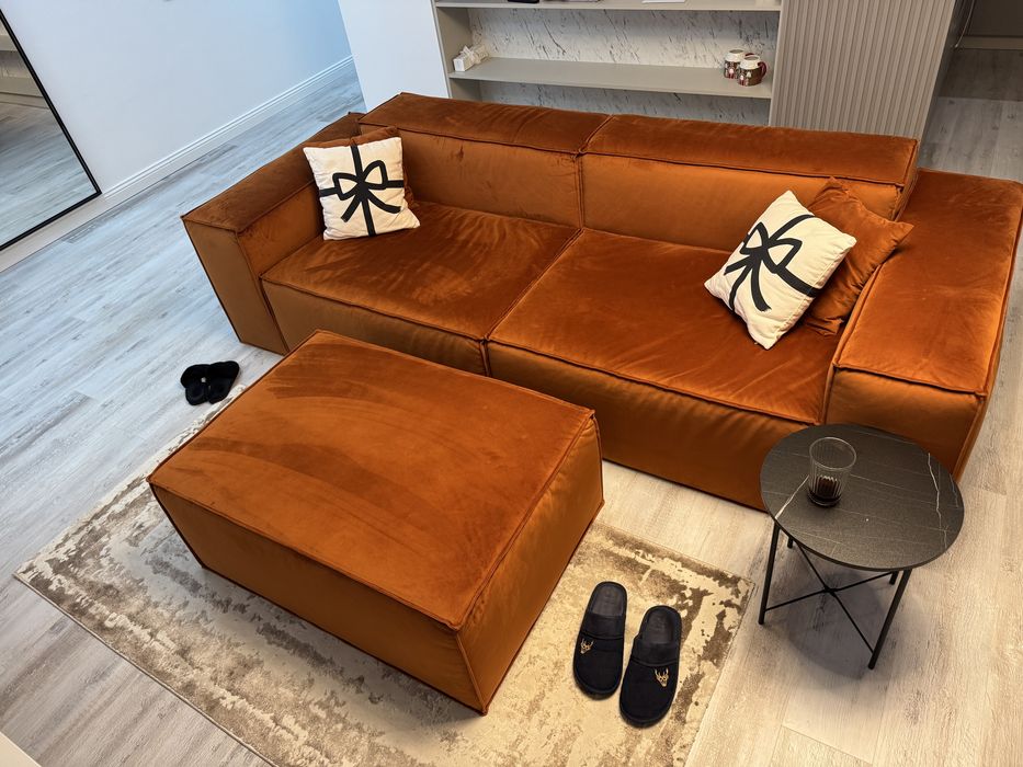 Vand canapea modulara stofa si taburet