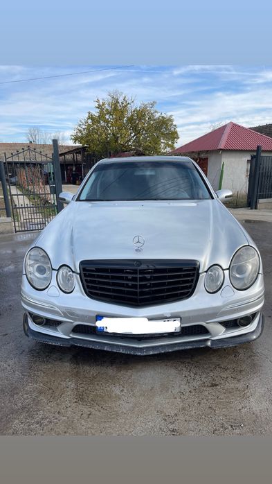 Mercedes E280 W211