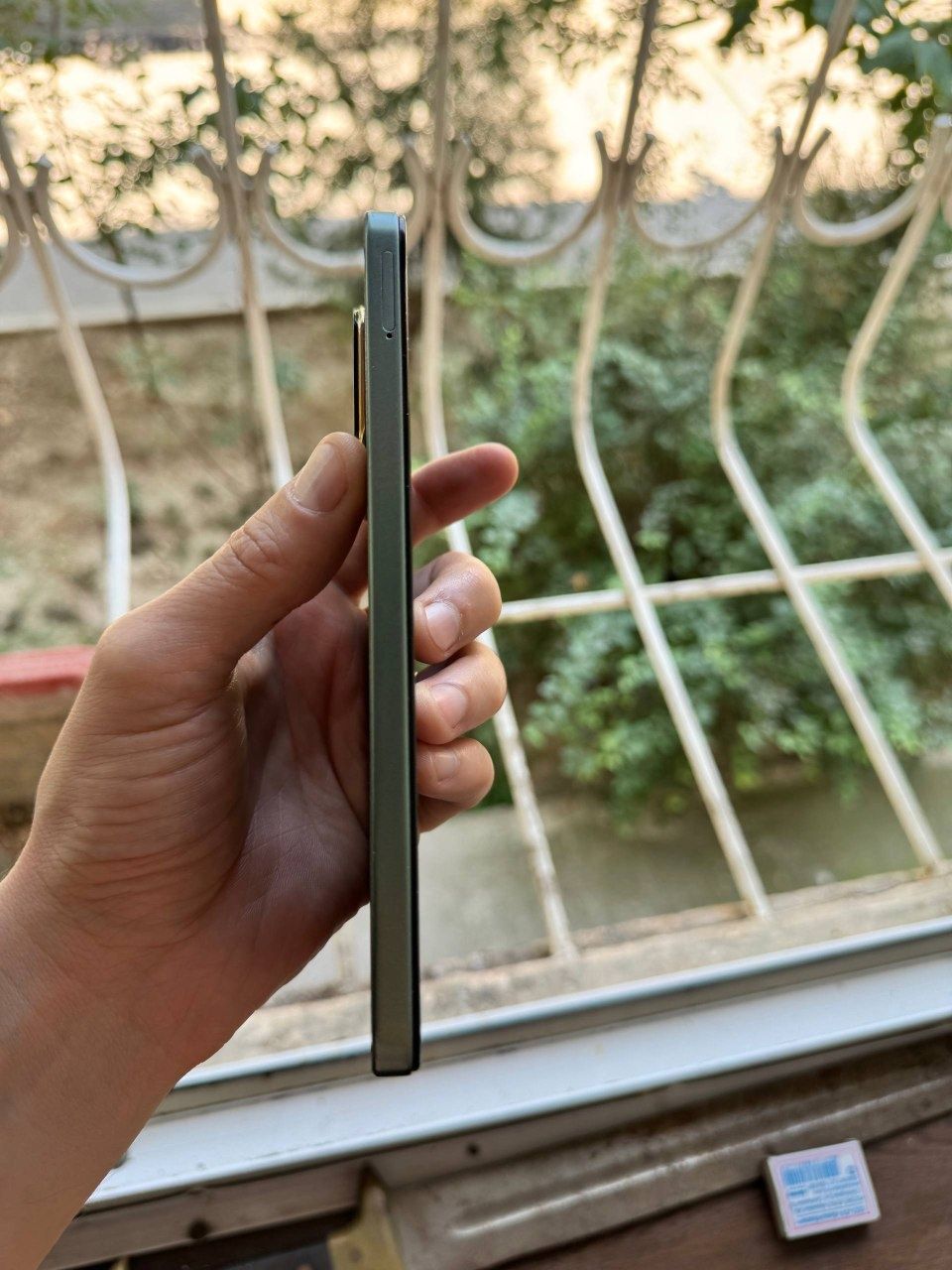 Honor x7c 8+8/256gb xolati yengide ideal srochna sotiladi