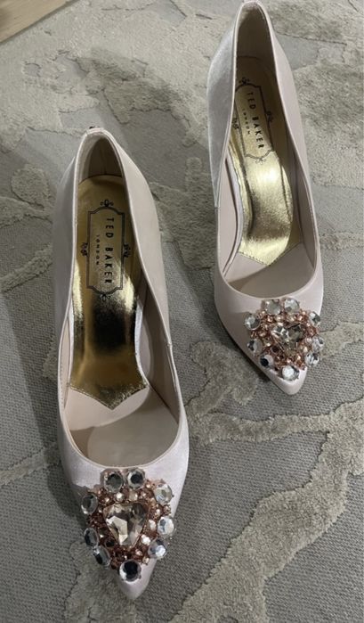 Pantofi Ted Baker, crem, marimea 38