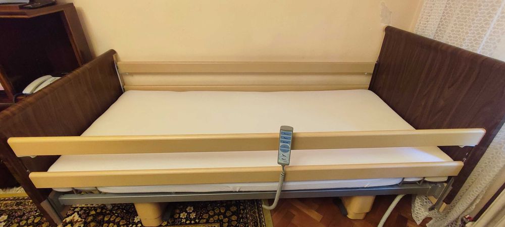 Pat spital electric pentru îngrijire la domiciliu
