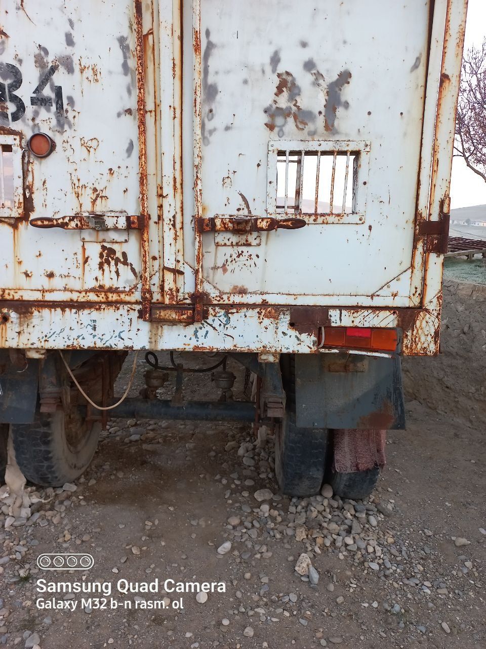 Kamaz moshına tırkamasi pritsep Qashqadaryo vıloyatida