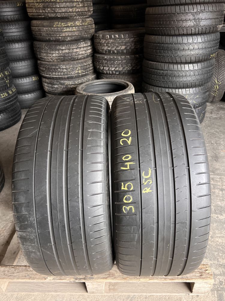 2 anvelope vara 305/40/20 , Pirelli , RunFlat !
