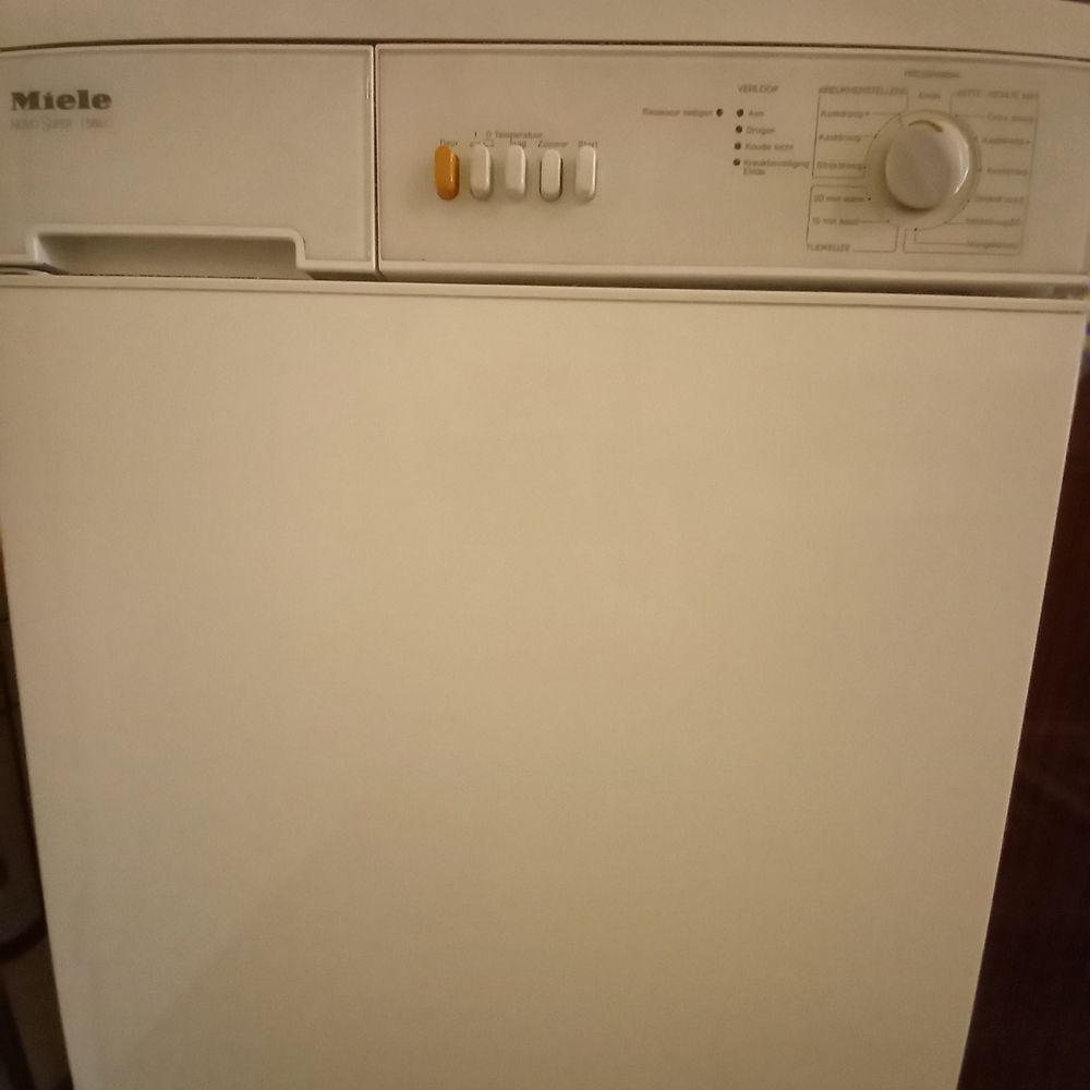 Сушилня MIELE Novo Super T586C