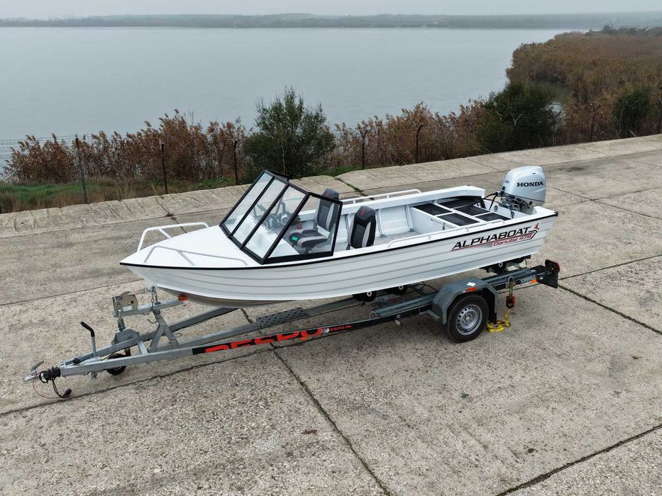 AlphaBoat A480 Barca din aluminiu