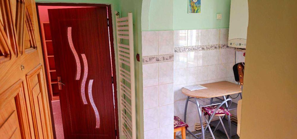 Garsoniera de vanzare