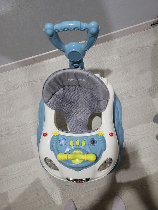 Продам ходунки новые.