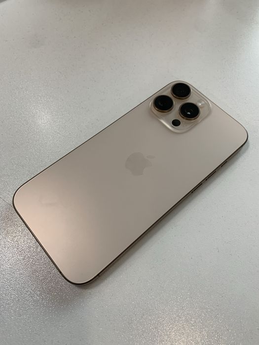 Продам iPhone 16 pro max 256gb