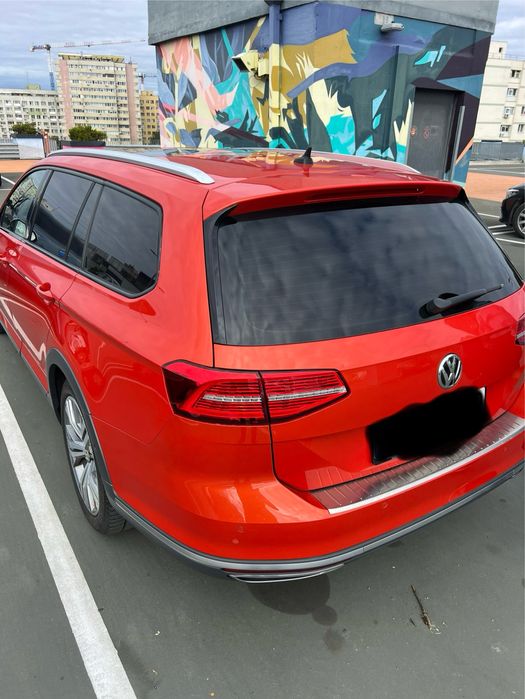 Volkswagen Passat  Alltrack