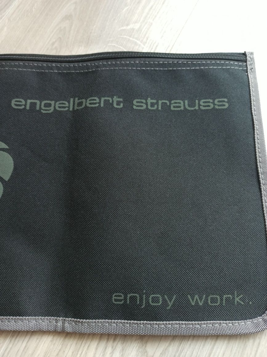 Port documente Engelbert Strauss. Nefolosit