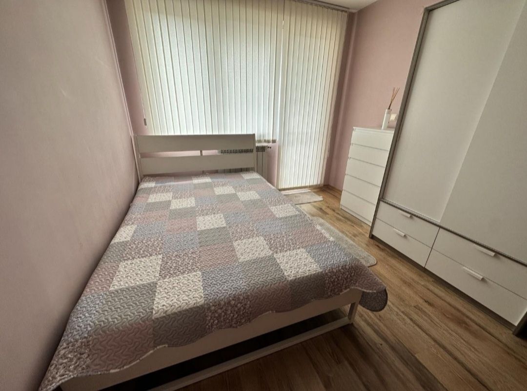 Дава се под наем Тристаен апартамент в София, Мусагеница - 98 кв.м за 765 € - Снимка #3