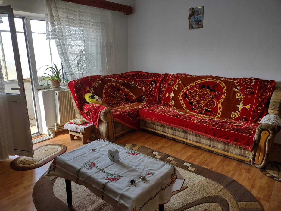 Apartament cu două camere de închiriat pe strada Arcului