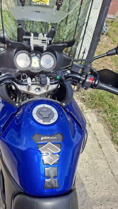 Suzuki v strom 650