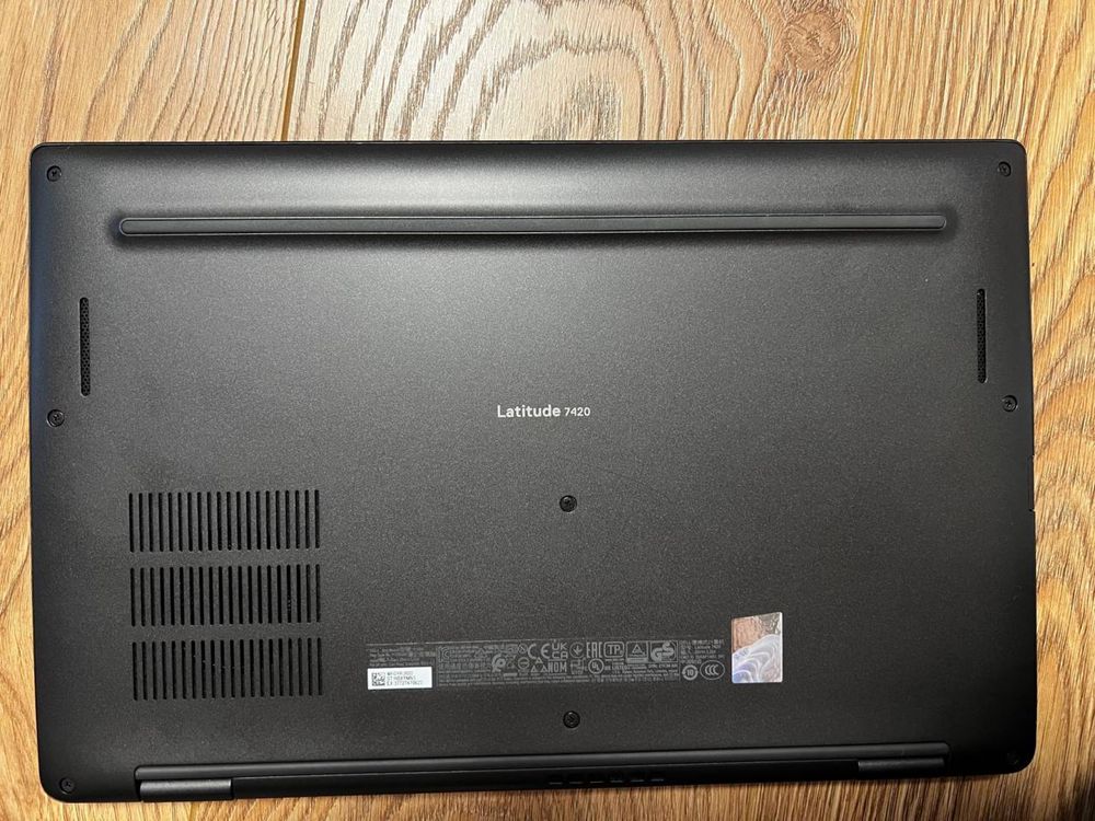 Dell Latitude 7420 I5-1145G7 16Gb RAM 256SSD 9.9/10