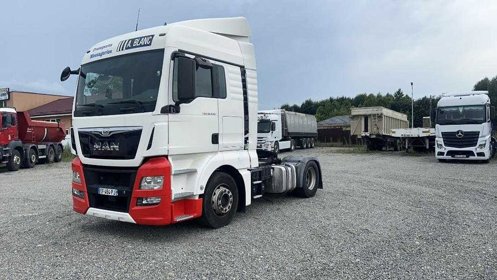 Cap tractor Man Tgx