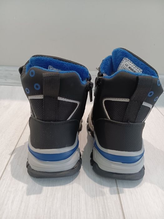 Детски ботуши 24 номер Нови