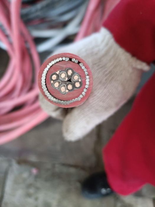 Продам кабель по цене договоримся