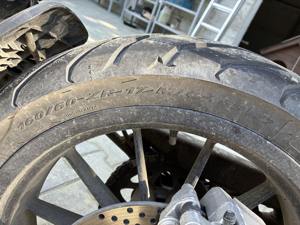 Пистова гума 160/16 zr17 Pirelli Angle