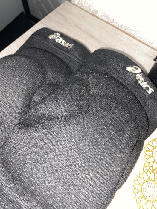 наколеники асикс