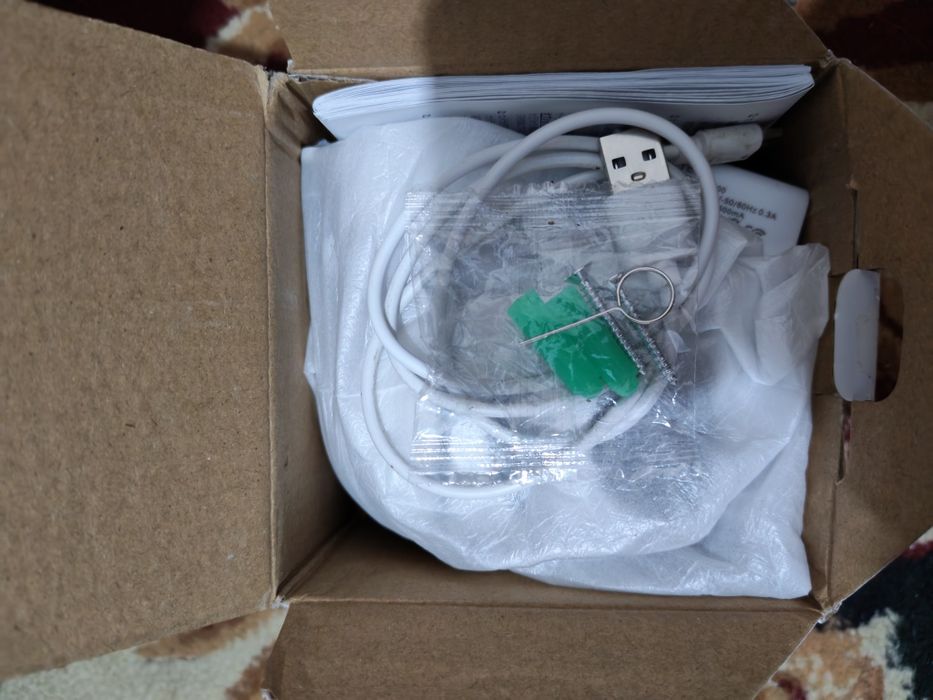 Модем и камера сотилади