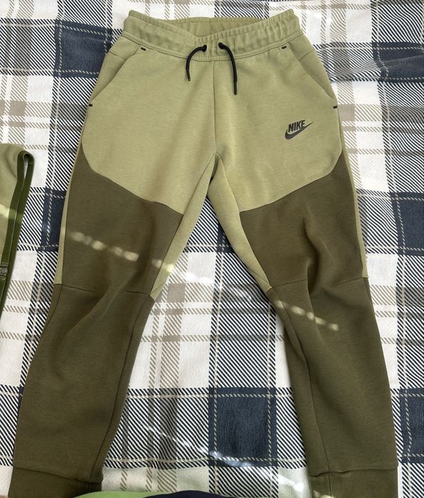 Nike tech fleece