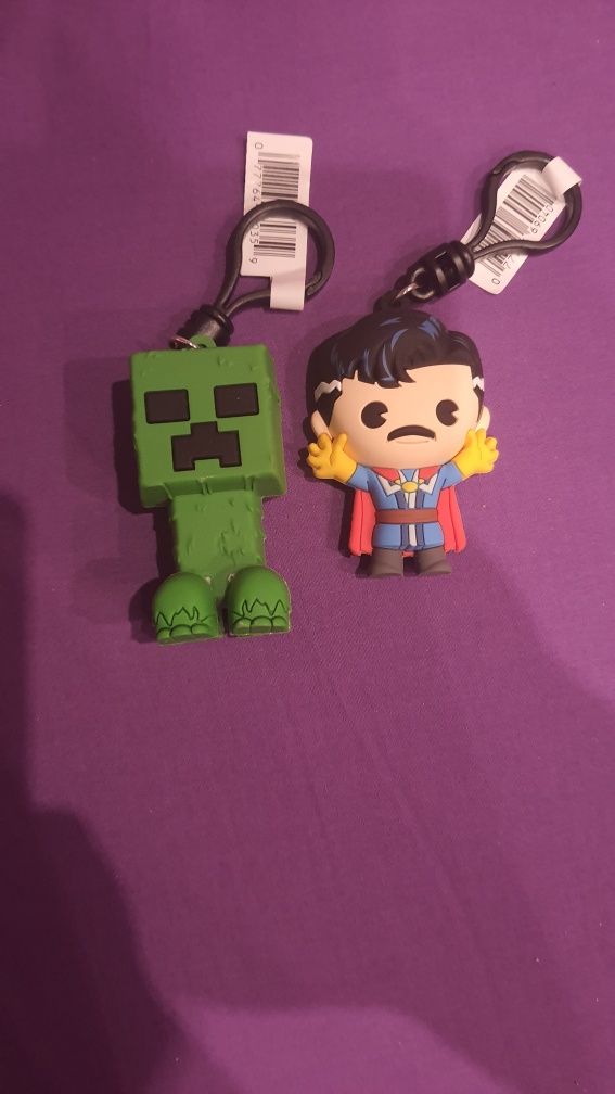 Minecraft keychain, Marvel keychain