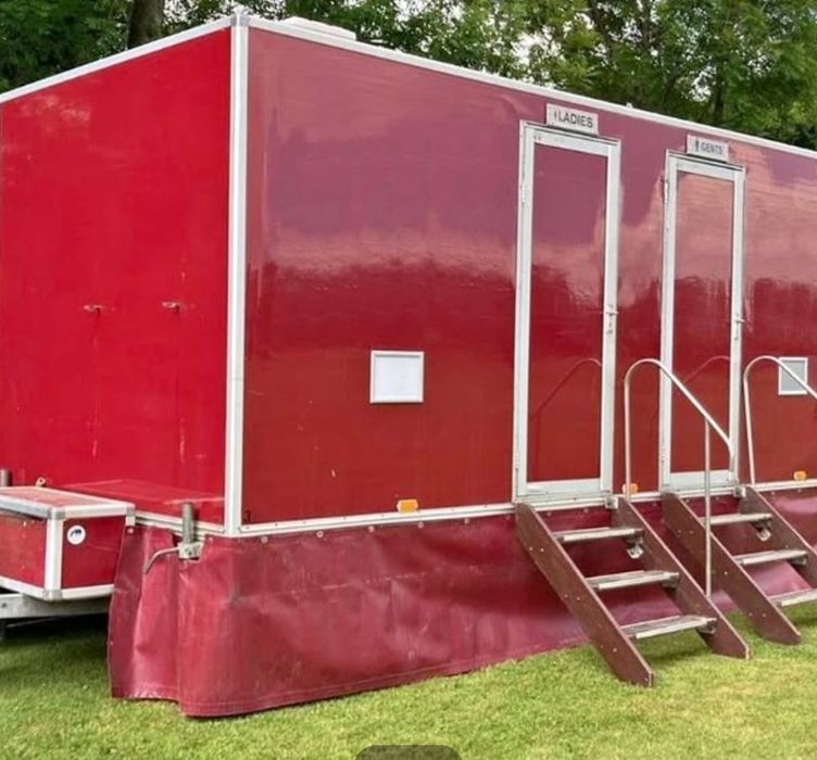 Toalete mobile de  lux tip container