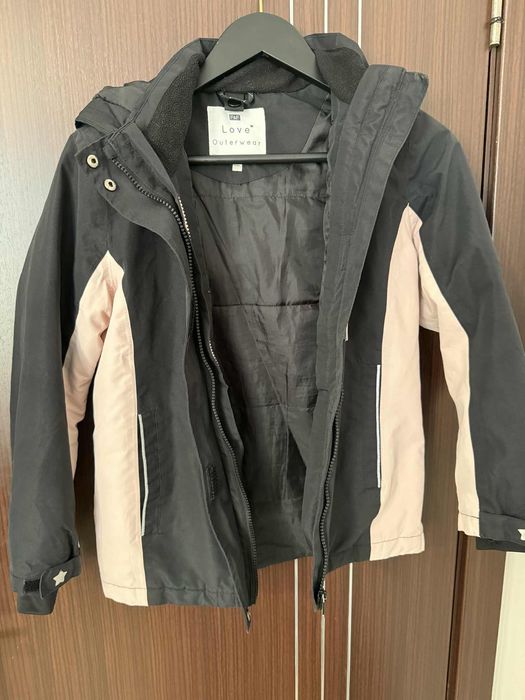 Яке за ски с качулка