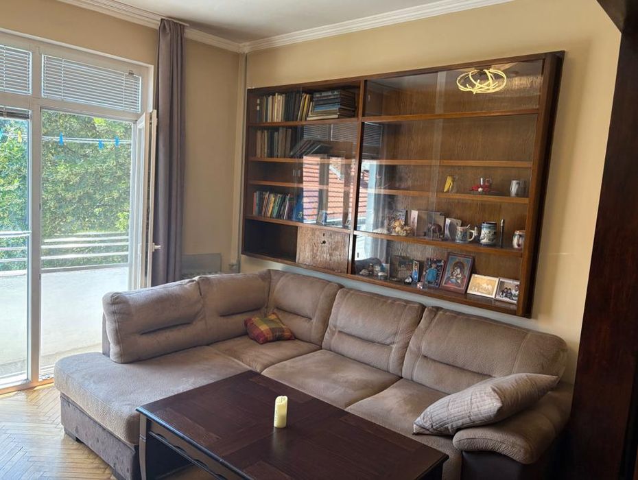 Дава се под наем Двустаен апартамент в София, Оборище - 85 кв.м за 700 € - Снимка #1