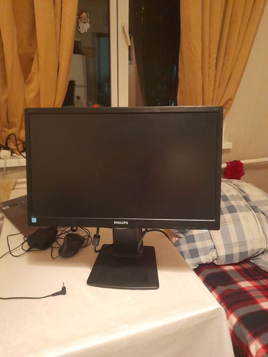 Монитор Phillips 22д с HDMI