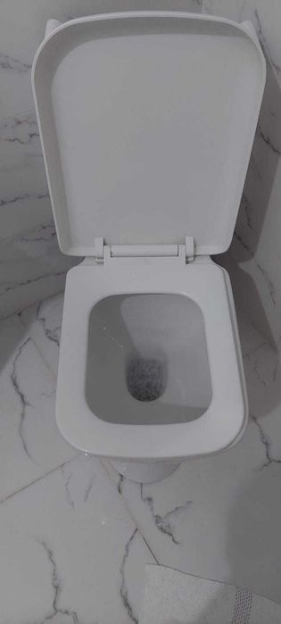 Продается унитаз