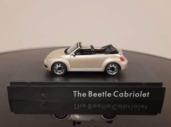 VW The Beetle Cabriolet 1:43 Schuco