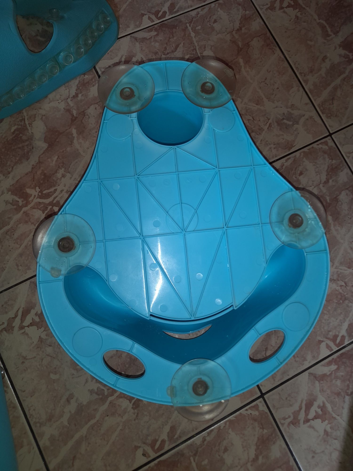 Подложка със седалка за къпане