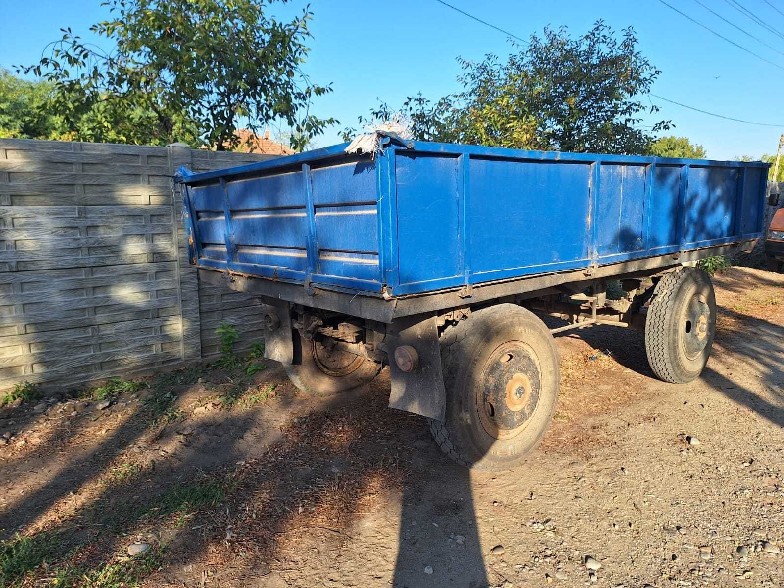 Vând Remorci Agricole+Utilaje