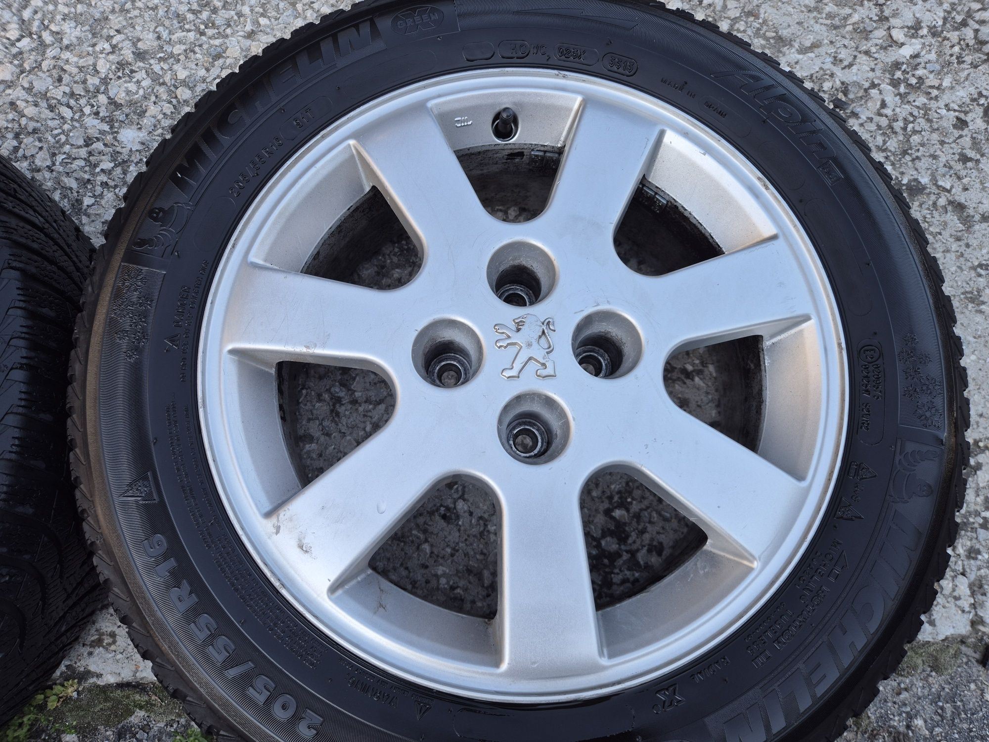 4х108/16 с гуми Пежо Ситроен 4x108/16 Peugeot Citroen