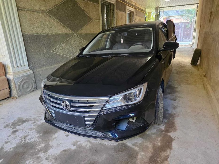 MG 5 продам автомашину