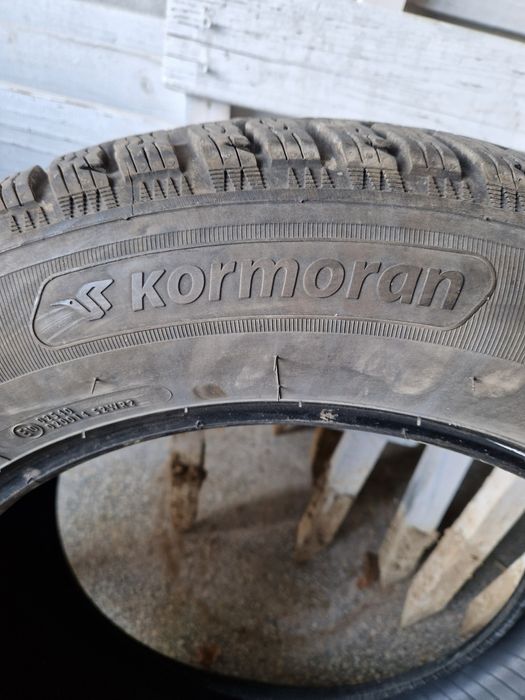 4 броя зимни гуми, размер  255/55/18 Kormoran